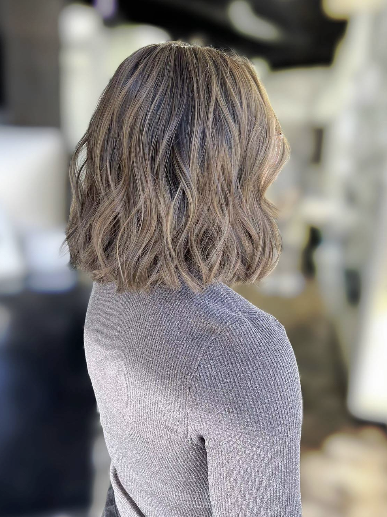 Soft layered hairstyle by HI SIX Hair Studio